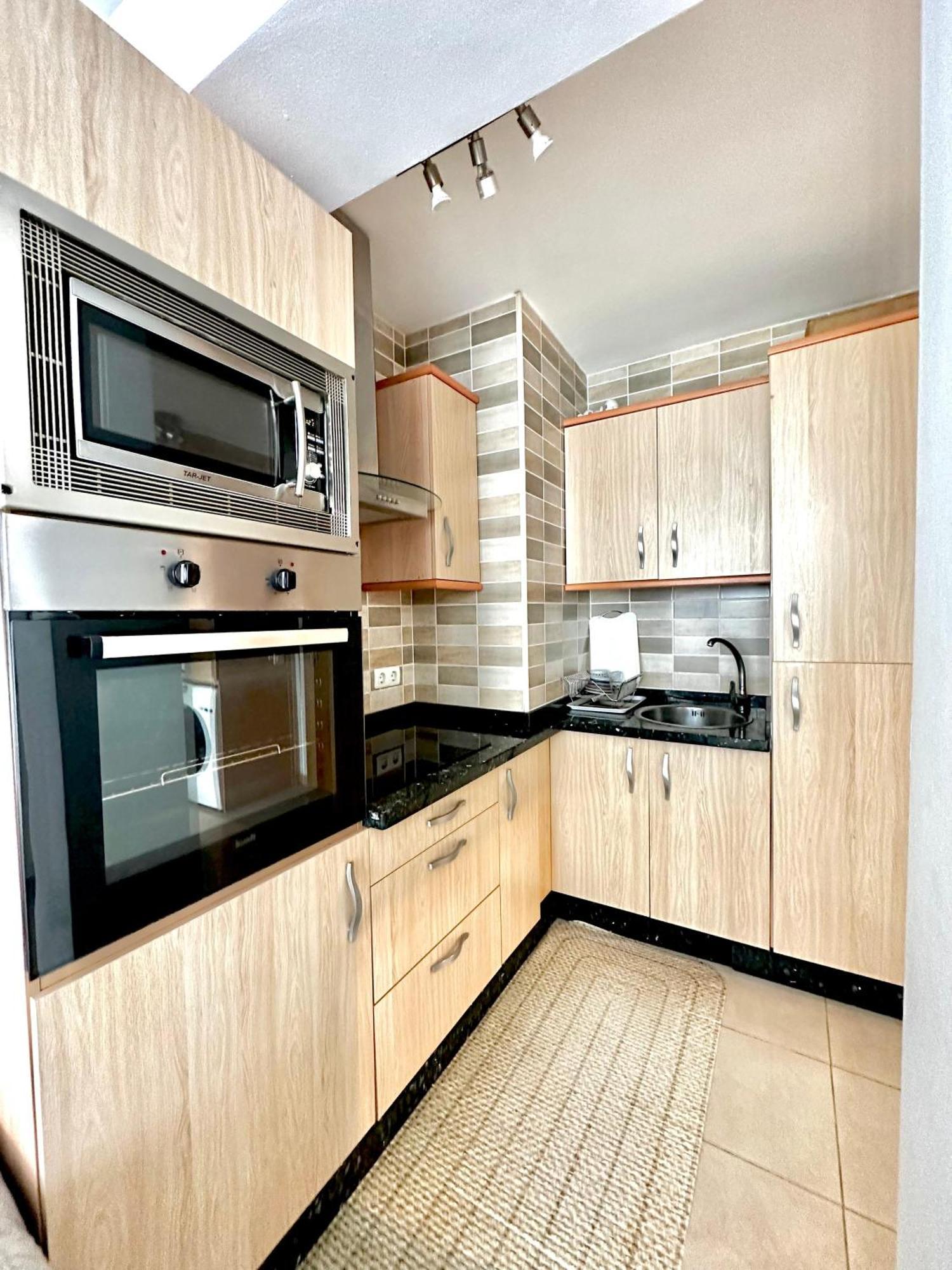 Apartamento En El Centro De Нерха Екстериор снимка