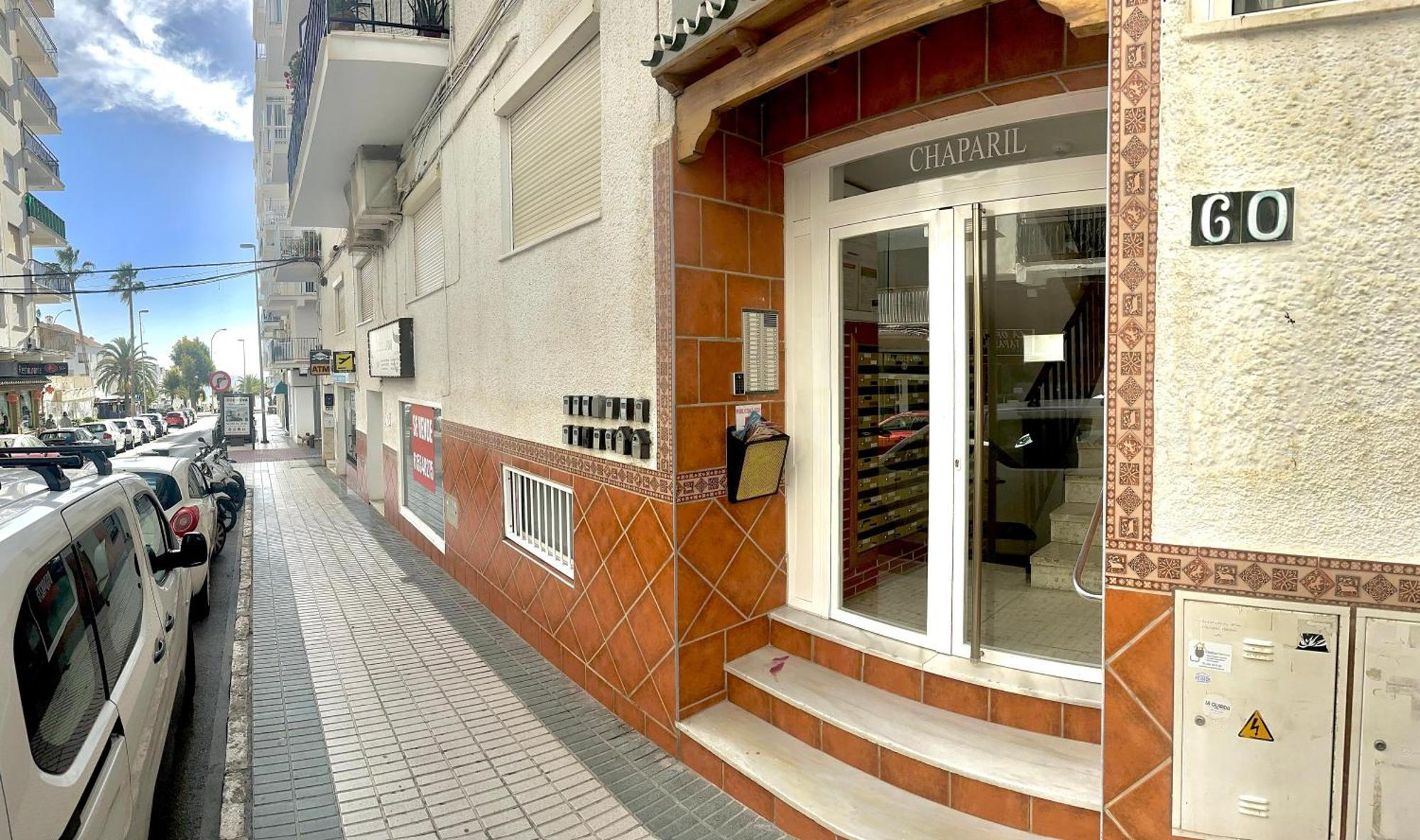Apartamento En El Centro De Нерха Екстериор снимка